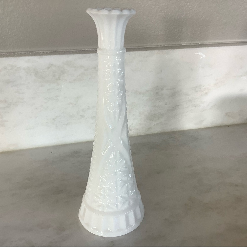 Vintage Milk Glass 9” Bud Vase by Anchor Hocking Cottagecore Collectible